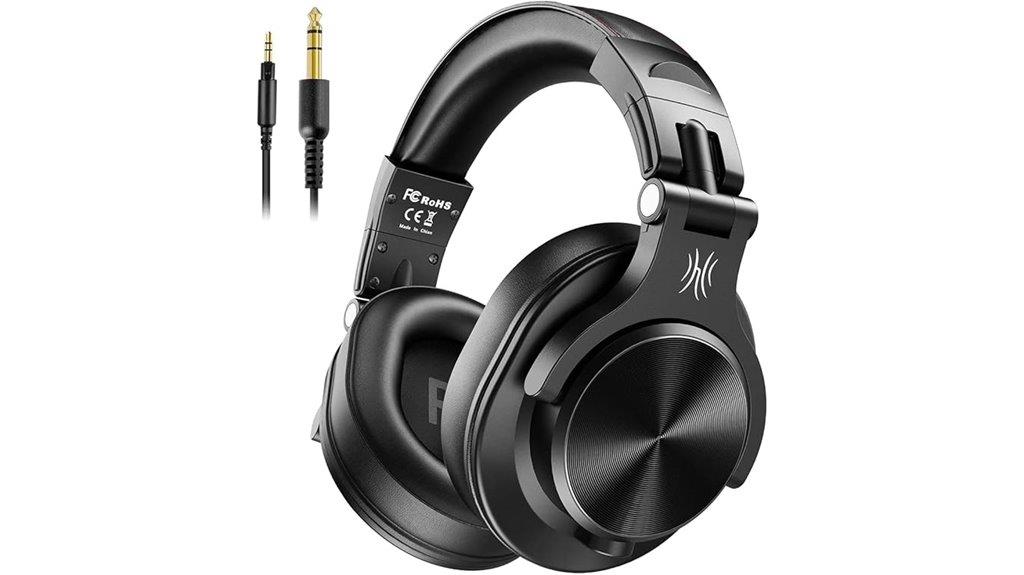 studio headphones with sharing ports