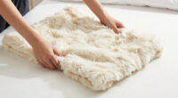 6 Best Faux Fur Throws for Glam Bedrooms in 2026