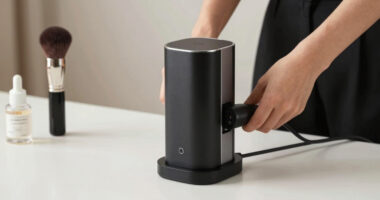 9 Best Charging Stations for Beauty Desks in 2026